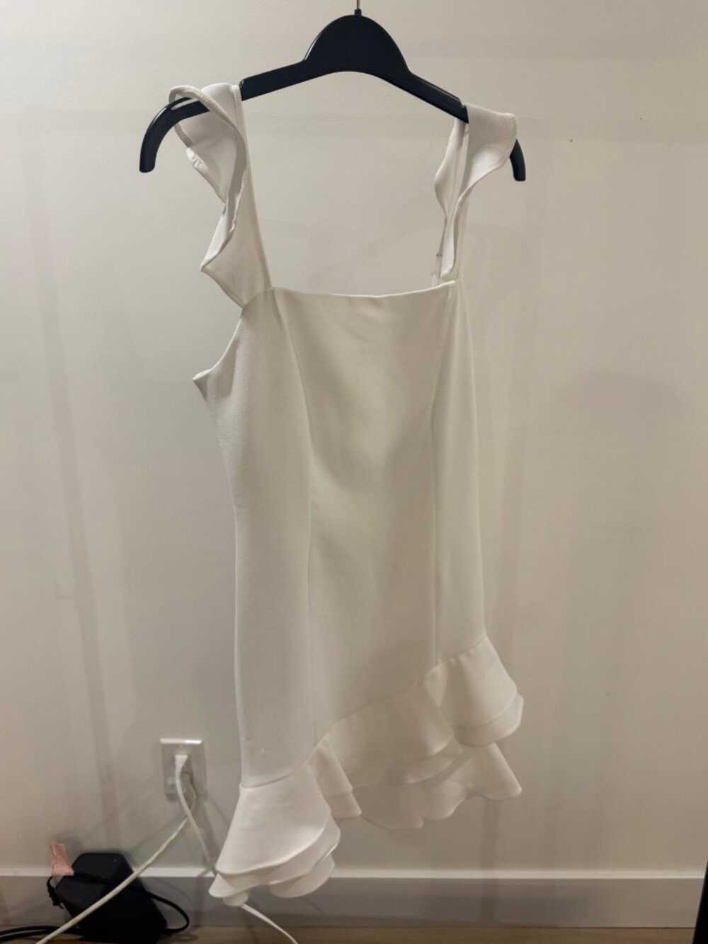 BCBGeneration White Ruffle Mini Dress NWT Asymmetric Hem Size 4